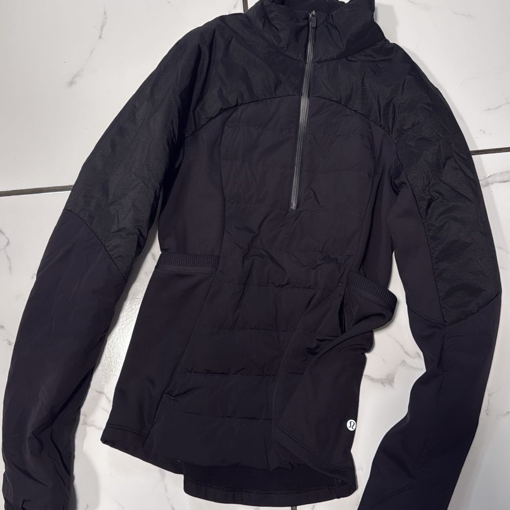 Lululemon Down for it all Pullover